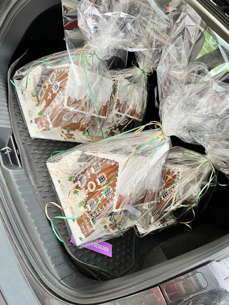 Gingerbread House, Large, NEW DESIGN