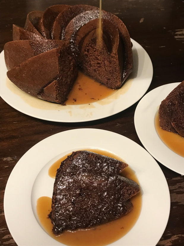 Sticky Toffee Pudding w Sauce