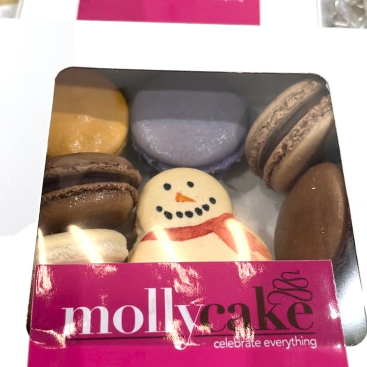 MACARON: Holiday  Special